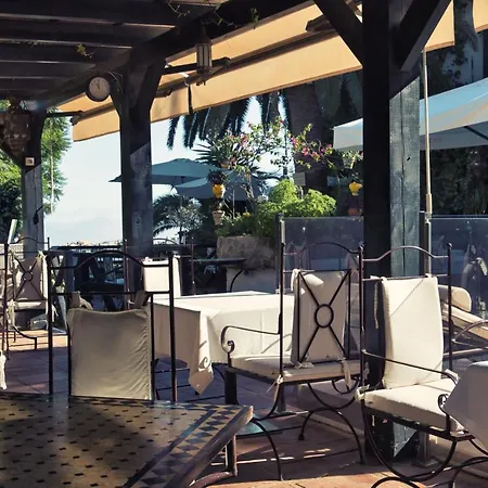 Готель Boutique Islas (adults Only) Фуенхірола